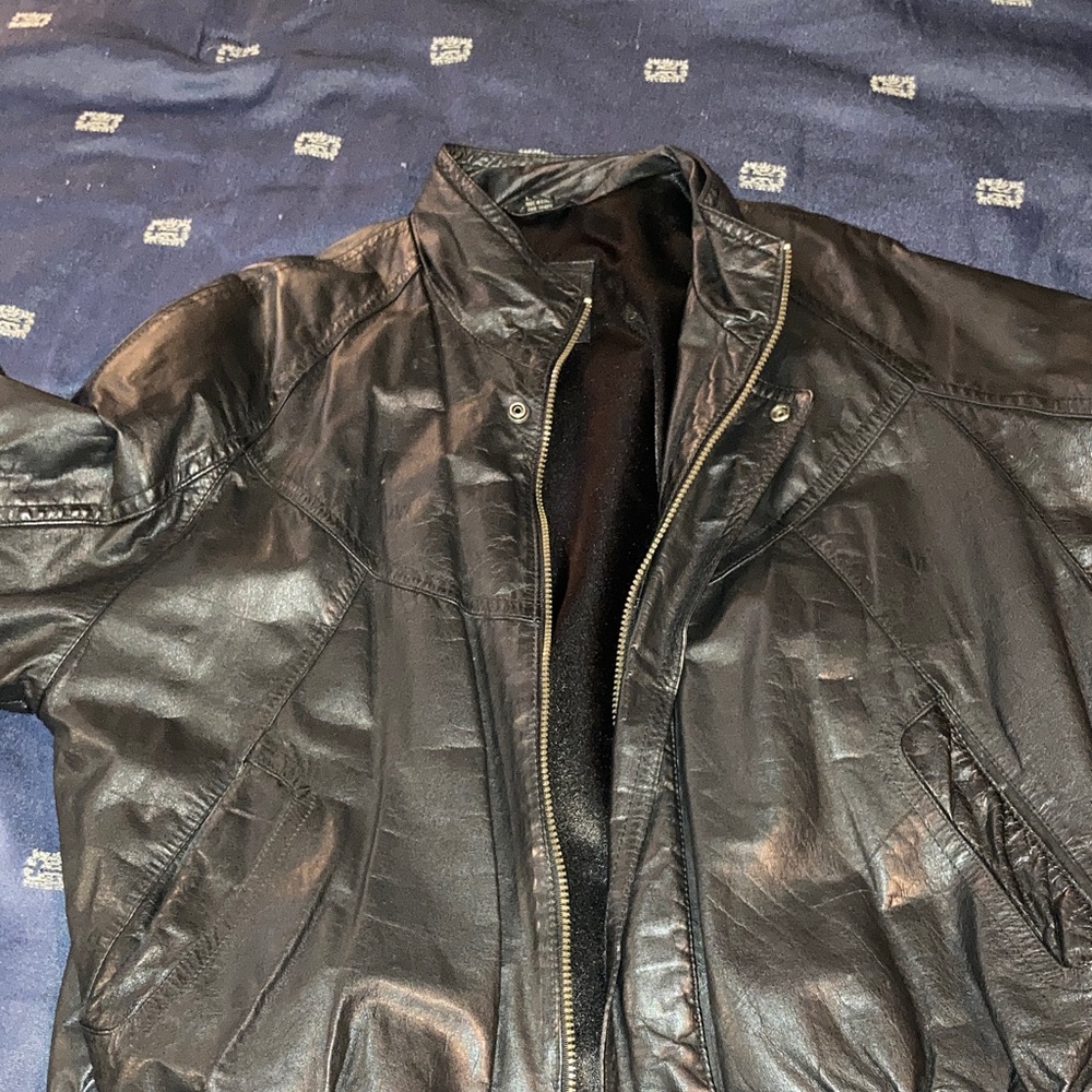 Expressions Black Leather Bomber Jacket vintage